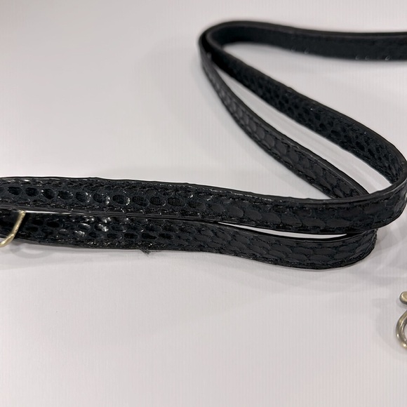 Black Faux Leather Reptile-Skin Textured Adjustable Clip-On Purse Strap 🖤 NWOT - Picture 6 of 7